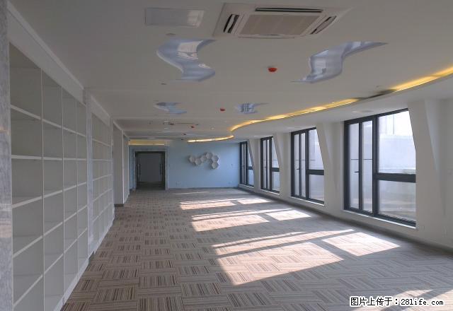 哈西金爵万象大户型办公楼朝向好采光好4.5万一年临万达红场 - 房屋出租 - 房屋租售 - 哈尔滨分类信息 - 哈尔滨28生活网 hrb.28life.net